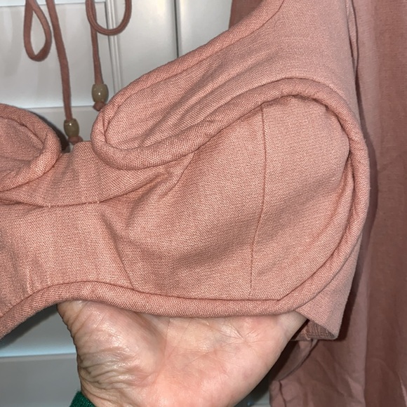 Brazilian cropped top with wrap bishop sleeves - Picture 2 of 11